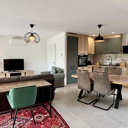 Apartmán Designer Flat With Lovely Terrace! Eckbolsheim